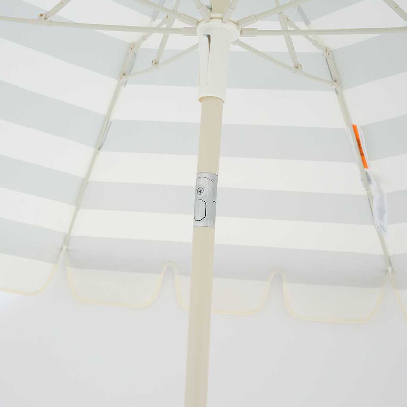 SUNNYLiFE Compact Beach Umbrella image number 3
